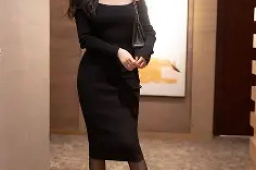 当红顶流恋情曝光！对方是美女网红离异带娃身材黑料被扒
