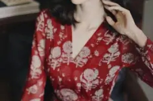 一首歌狂赚1亿买5辆豪车如今卖房卖车负债广东雨神经历了什么